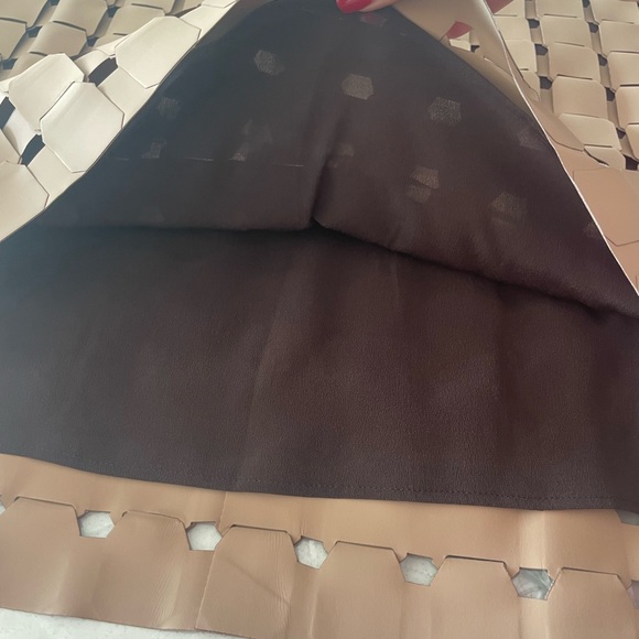 SOLD Bottega Veneta Vernis Satine Skirt - Picture 9 of 16